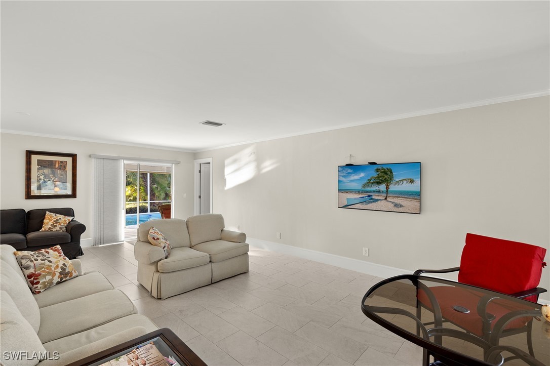 2347 Club House Road