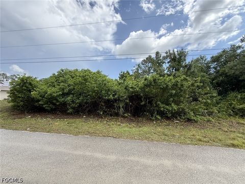 Tiny photo for 3305 23 Street W, Lehigh Acres, FL 33971 (MLS # 2026018925)