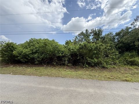 Photo of 3305 23 Street W, Lehigh Acres, FL 33971 (MLS # 2026018925)