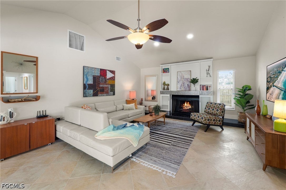 1312 Jambalana Lane