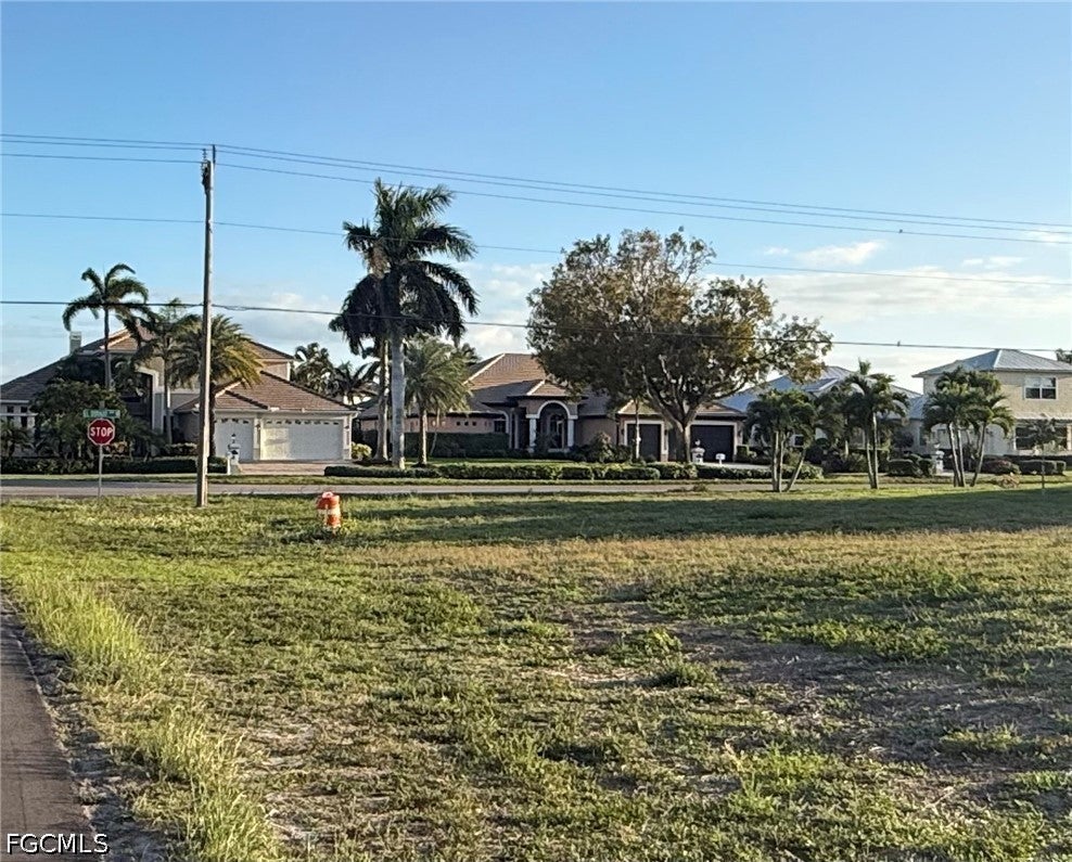 1928 SW 54th Lane