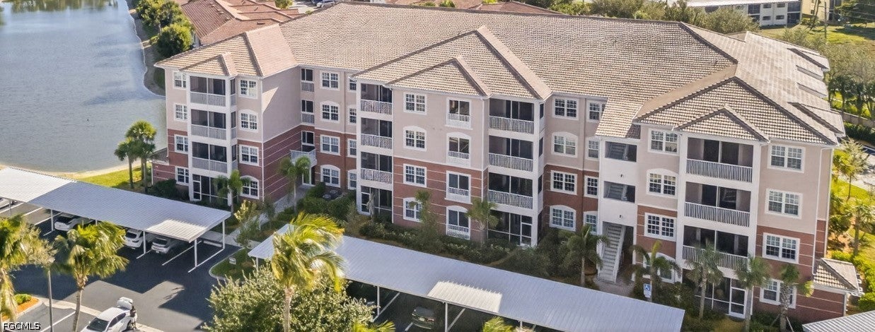 15901 Royal Pointe Lane 202