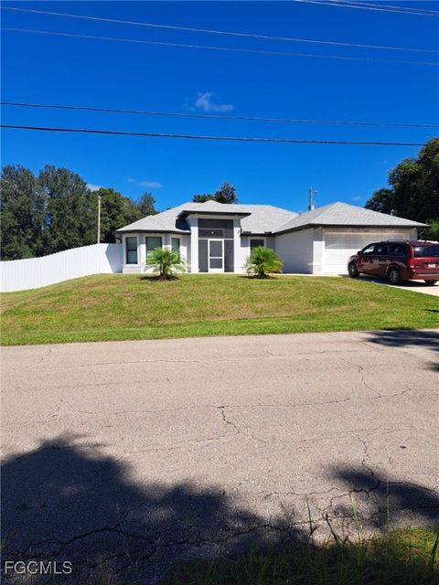 1103 E 5th Street Lehigh Acres FL 33972