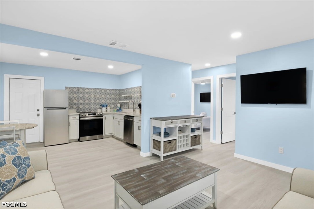 817-819 Indiana Avenue