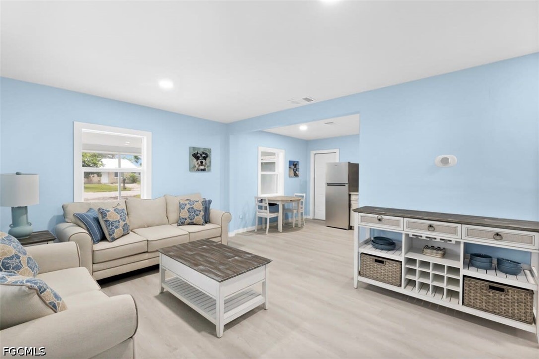 817-819 Indiana Avenue