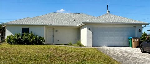 2824 NE 2nd Avenue Cape Coral FL 33909