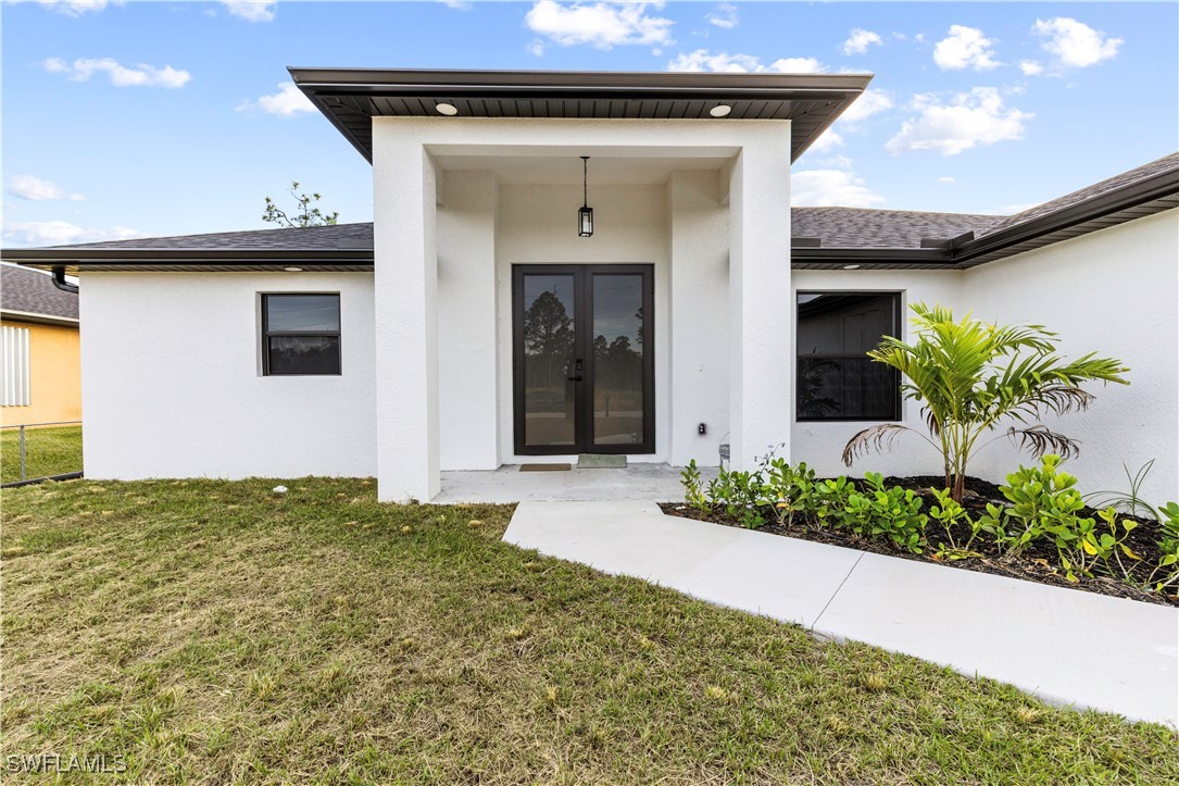 456 Mercedes Court