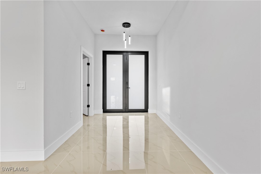 456 Mercedes Court