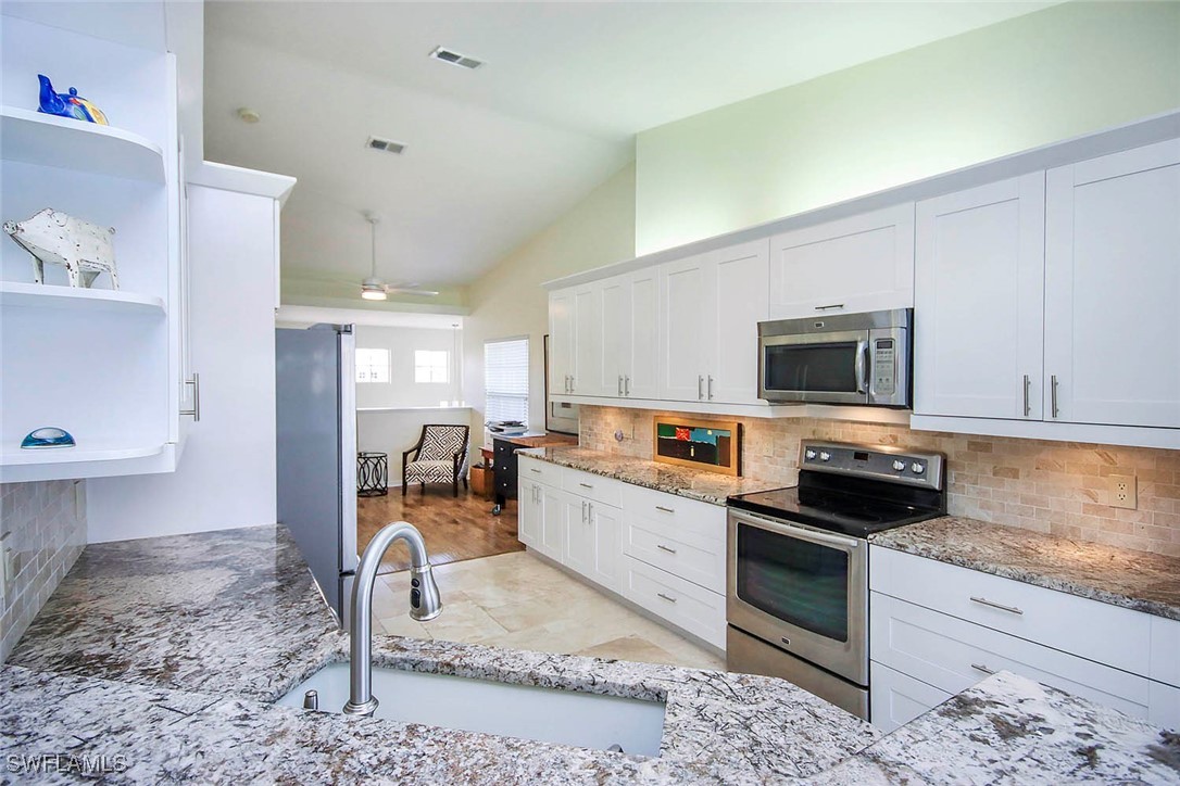 14850 Crystal Cove Court 402