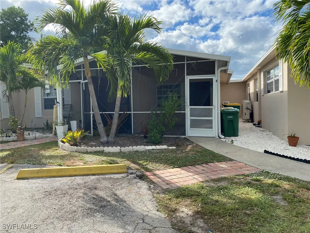 Naples, Florida, 34112, United States, 7 Bedrooms Bedrooms, ,4 BathroomsBathrooms,Residential,Active,2008888