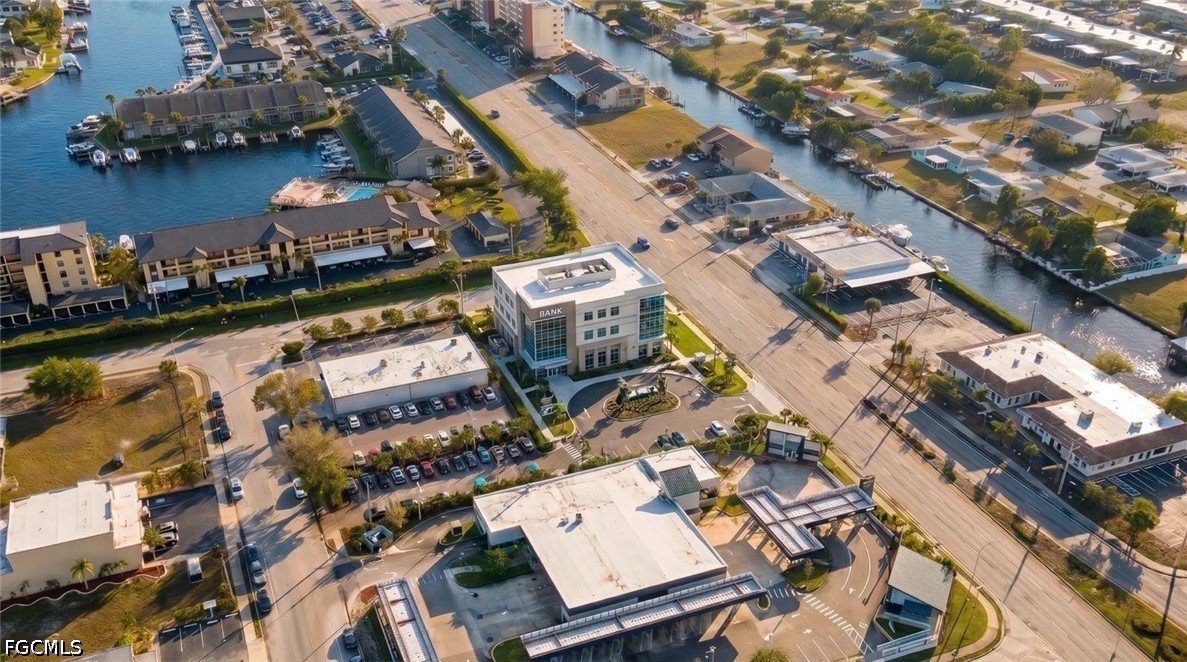 1725, 1727, 1729 Cape Coral Parkway E