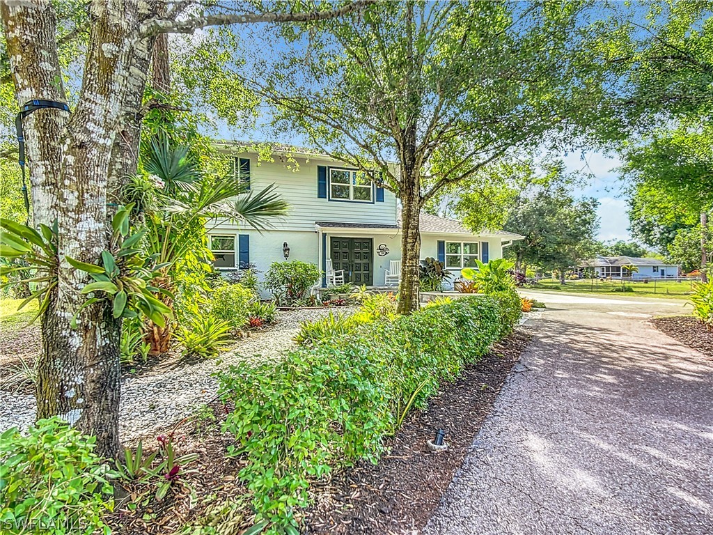 15711 Anderson Lane
