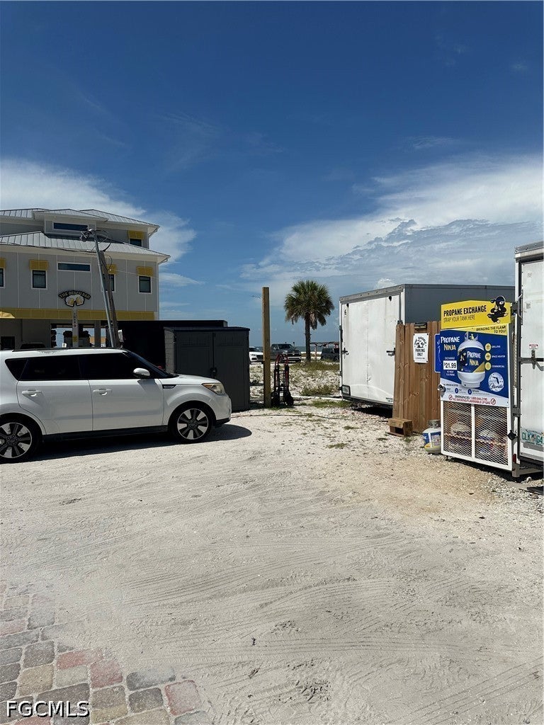 1698 Estero Boulevard