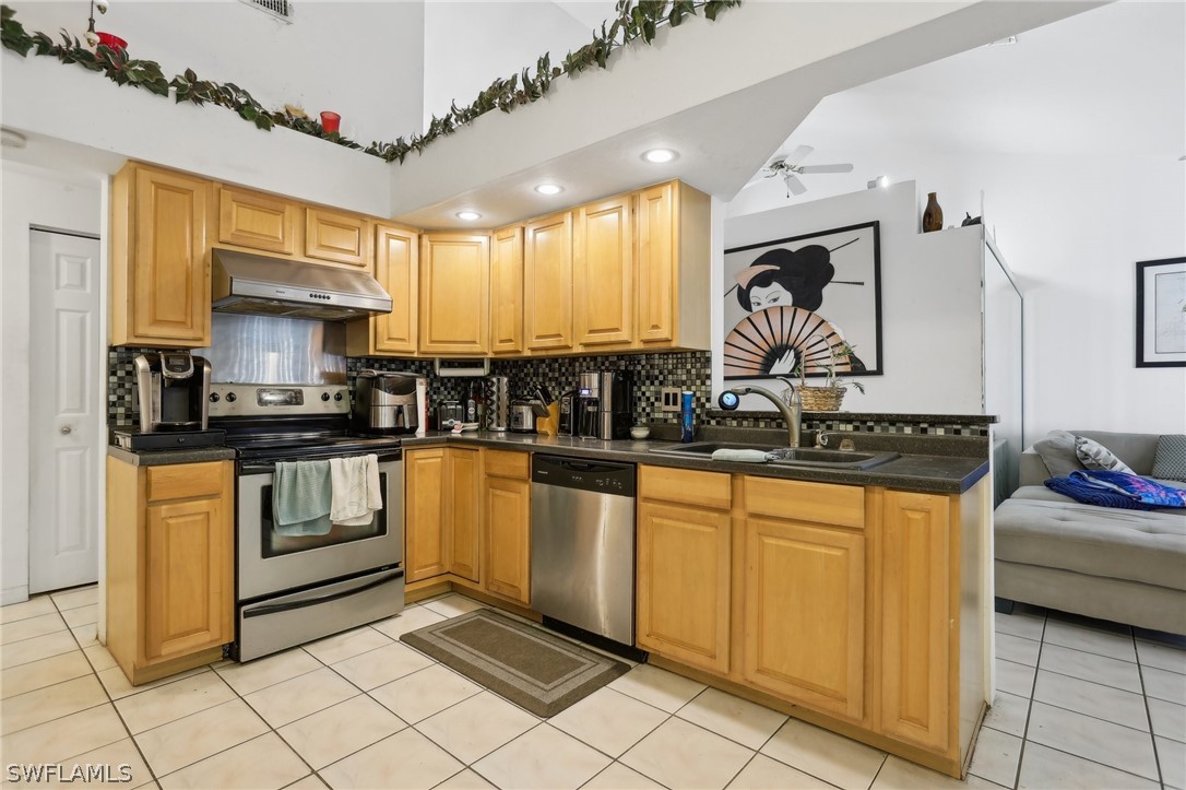 15270 Cricket Lane