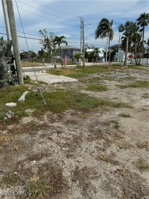 1041 3rd Street