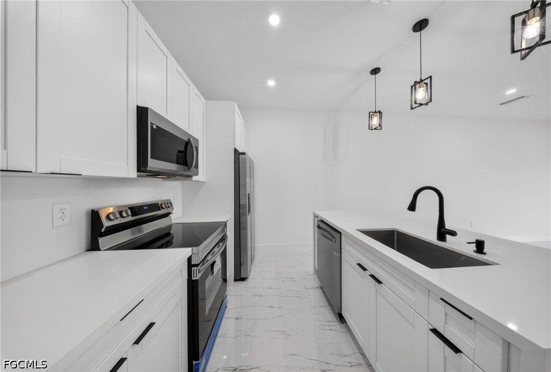 4544-4546 25th Street SW