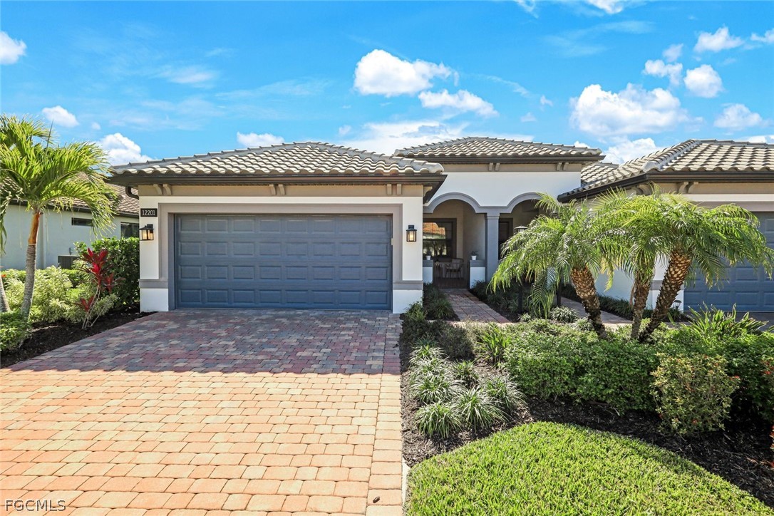 12201 Canal Grande Drive