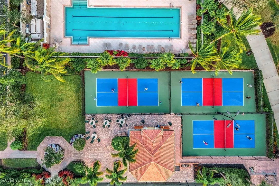 Bonita Springs, Florida 34135, United States, 2 Bedrooms Bedrooms, ,2 BathroomsBathrooms,Residential,Active,243410