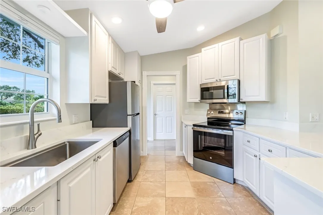 Bonita Springs, Florida 34135, United States, 2 Bedrooms Bedrooms, ,2 BathroomsBathrooms,Residential,Active,243410