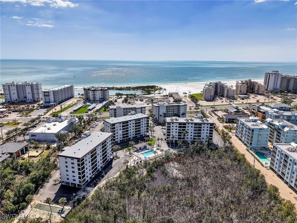 6893 Estero Boulevard 416