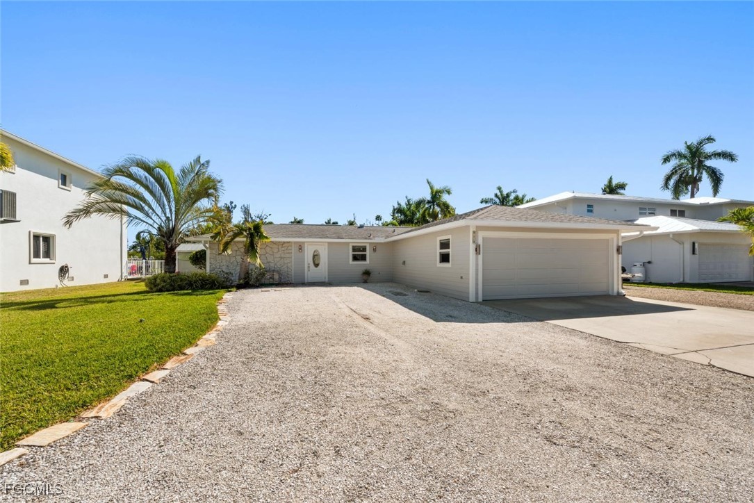 7238 Coca Sabal Lane