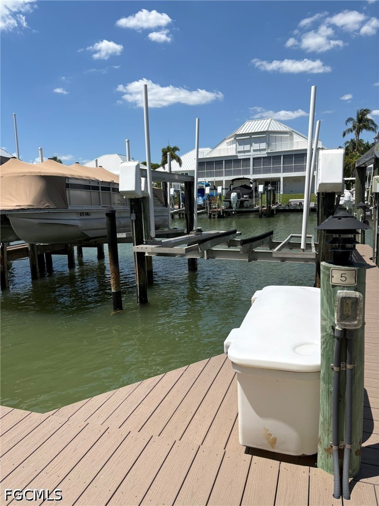 Dock 5 - 4341 Bay Beach Lane