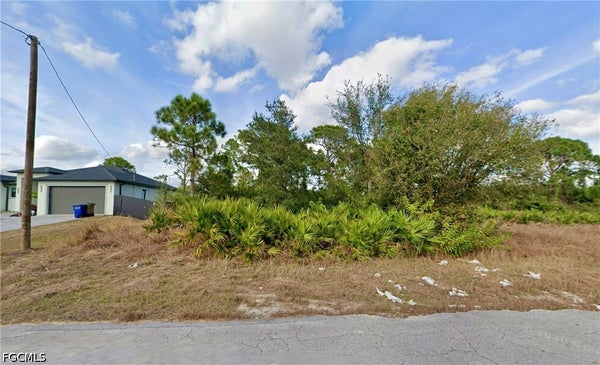 3312 4TH ST SW, LEHIGH ACRES, FL 33976 - Image bd31be7bcaf9ecacedbd83e043ccdb9b/375493324