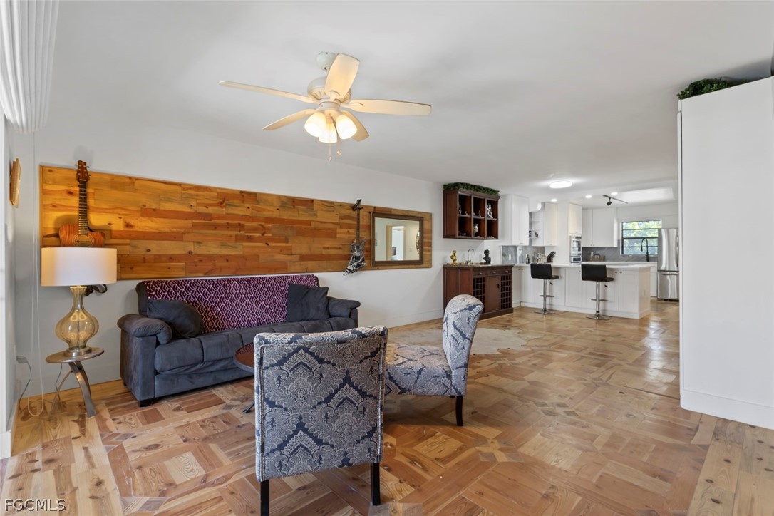 9395 Pennsylvania Avenue 9