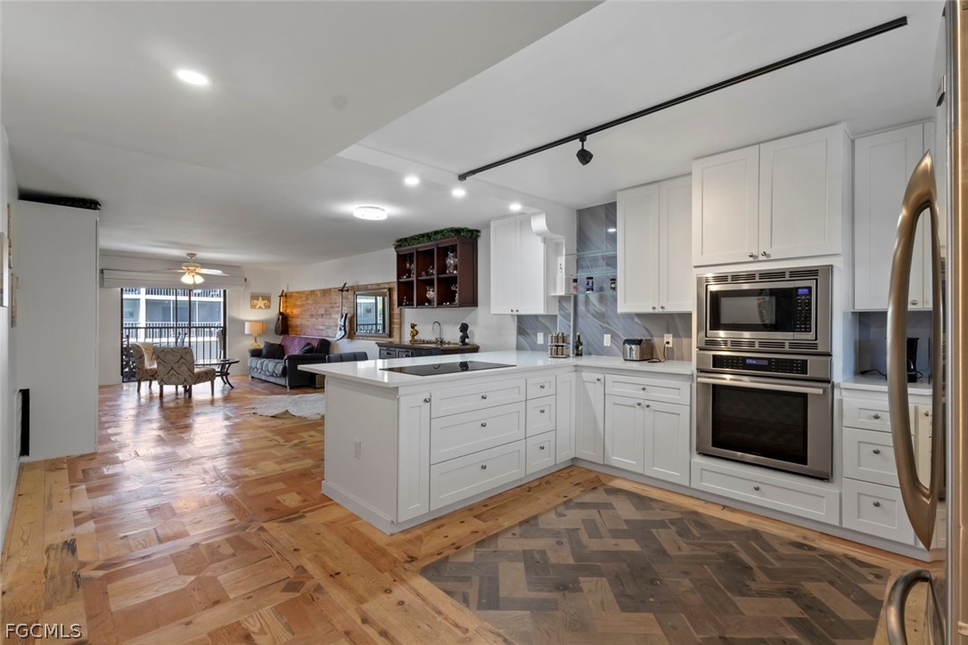 9395 Pennsylvania Avenue 9