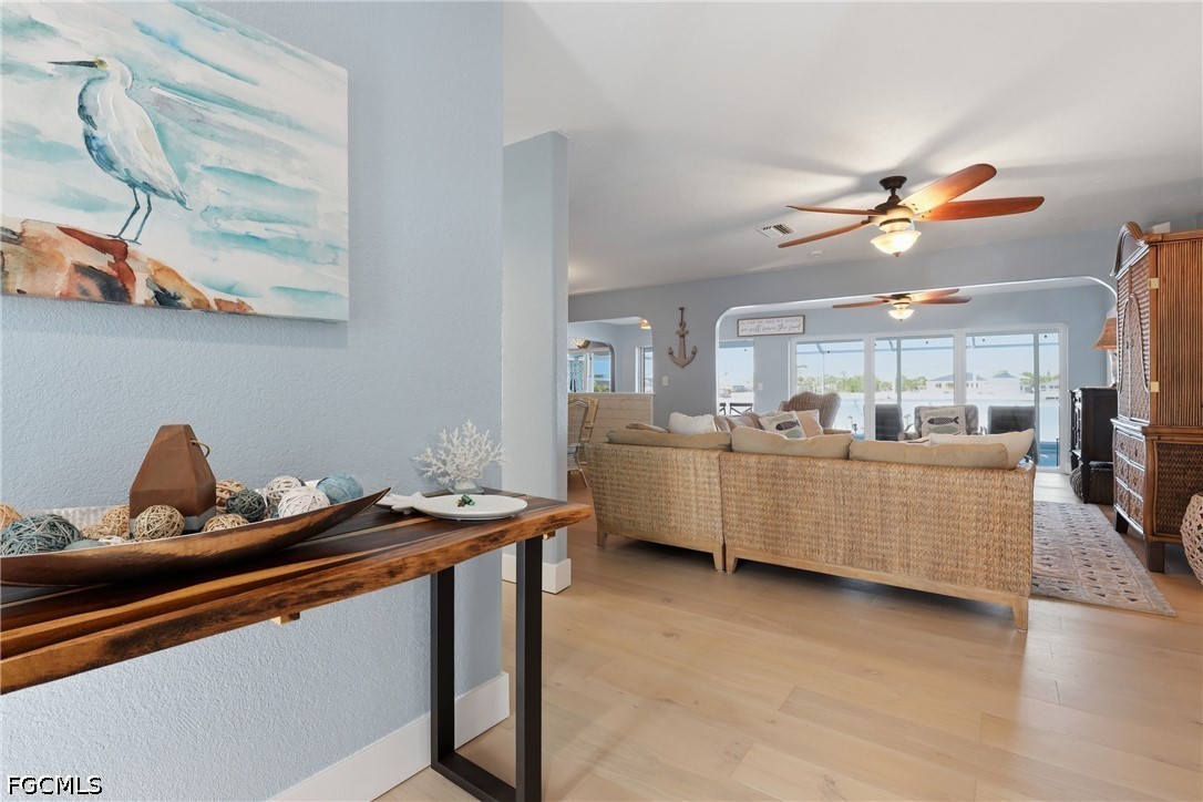 414 Spring Lake Boulevard NW