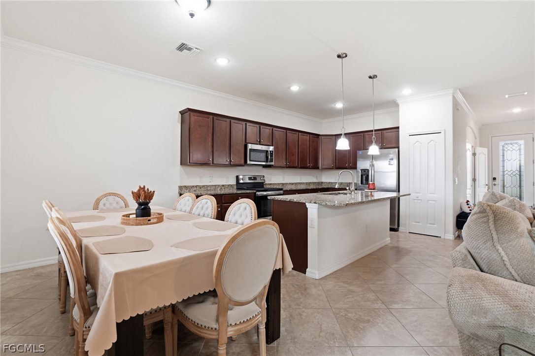 11821 Arbor Trace Drive