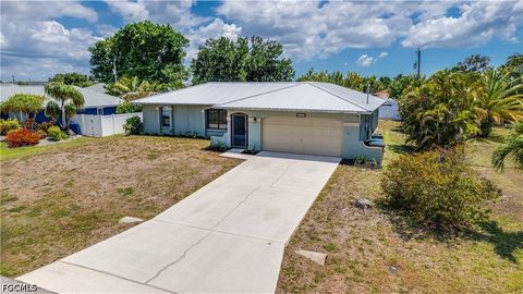 Tiny photo for 914 SE 28th Terrace, Cape Coral, FL 33904 (MLS # 2026021809)