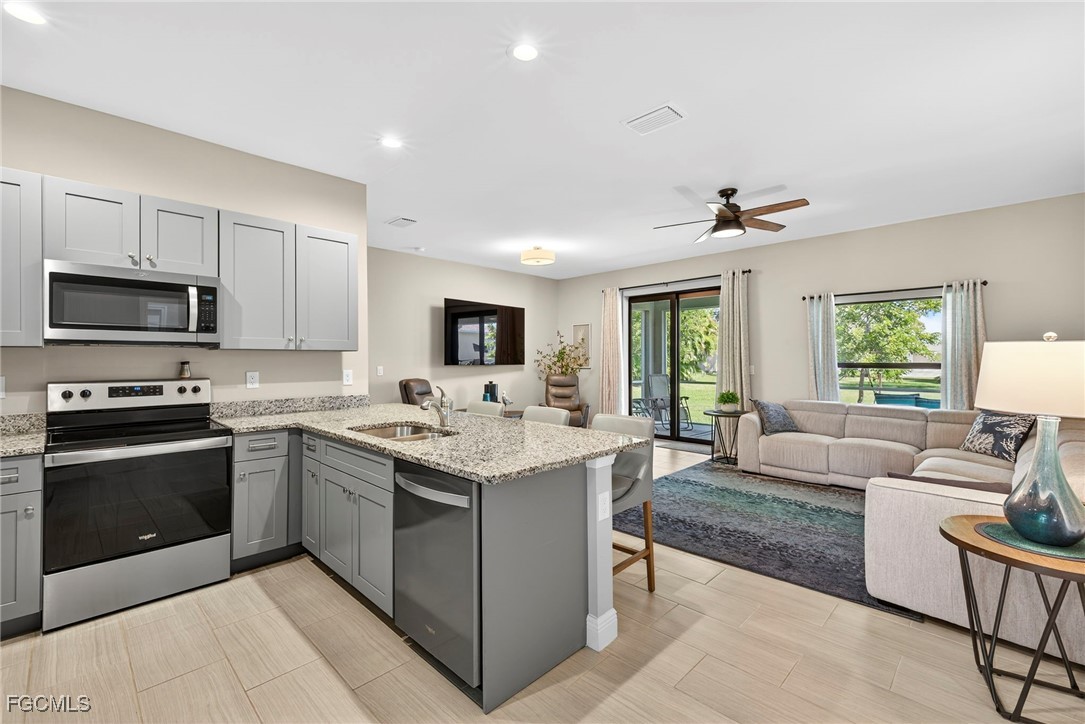 1823 NW 28th Place