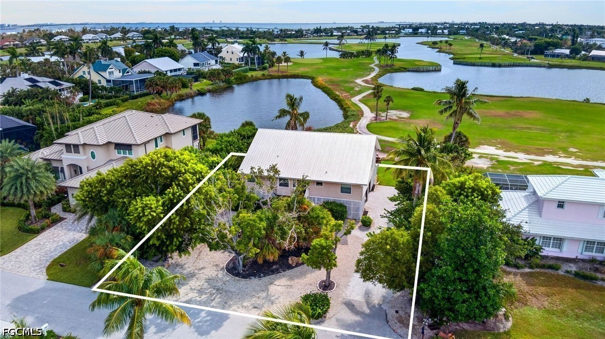 9076 Mockingbird Drive