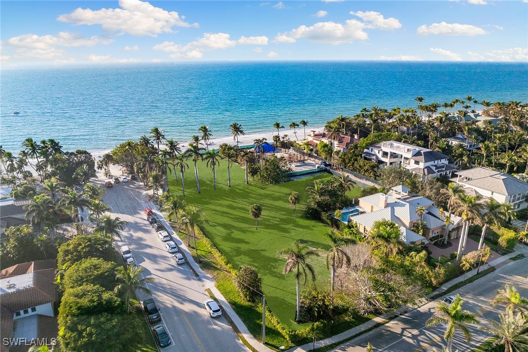 470 Gulf Shore Boulevard S