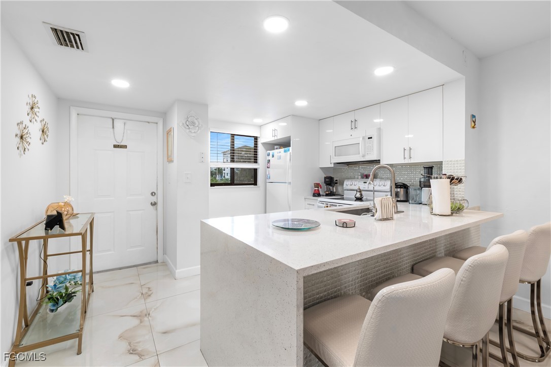 4790 S Cleveland Avenue 1706