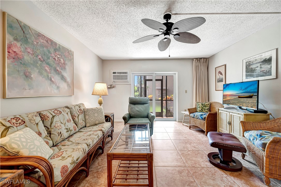 87 N Collier Boulevard K-3