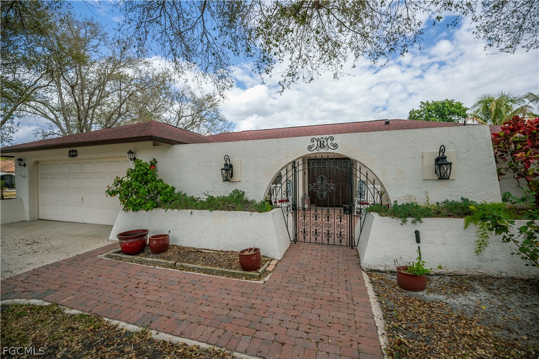 5702 Sandpiper Place