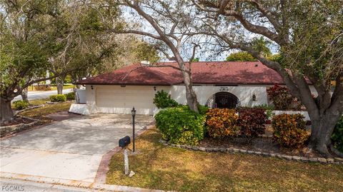 5702 Sandpiper Place Fort Myers FL 33919