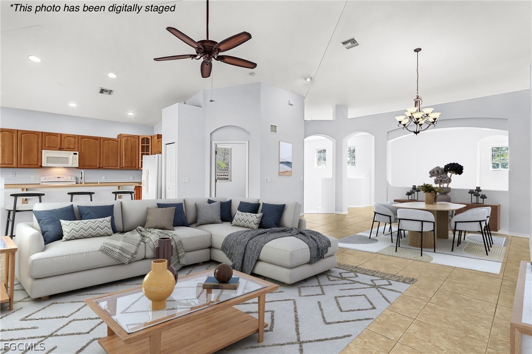 9180 Spanish Moss Way 922