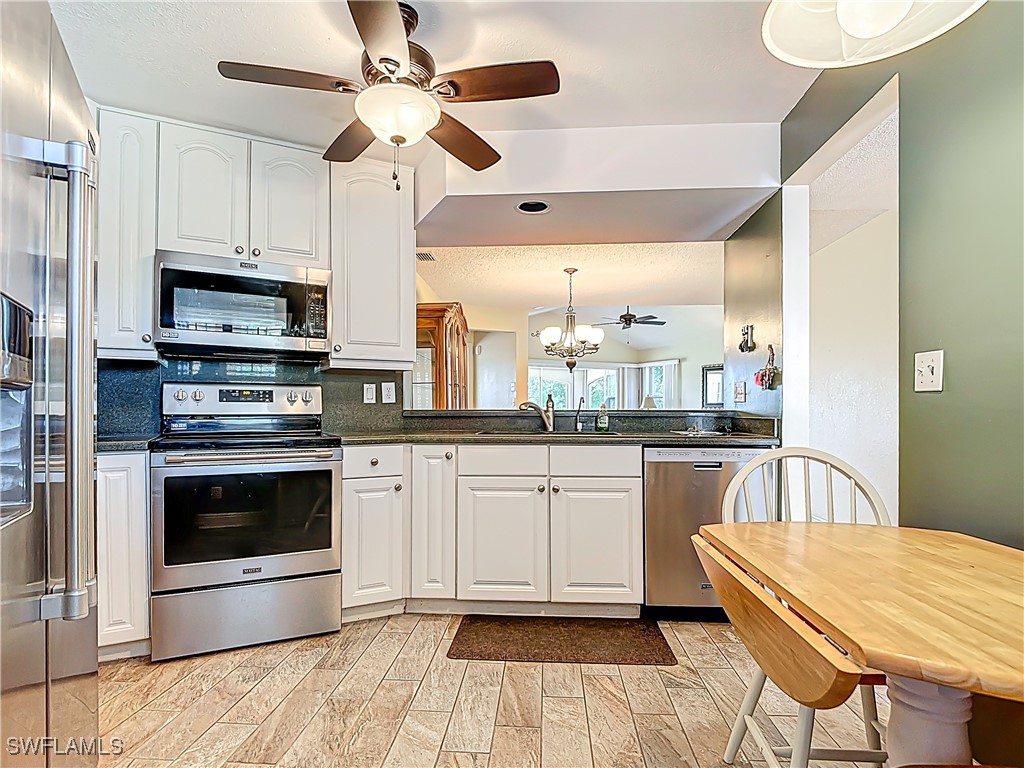 1070 Woodshire Lane E310