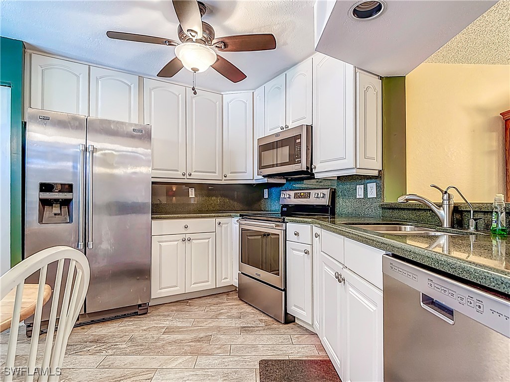 1070 Woodshire Lane E310