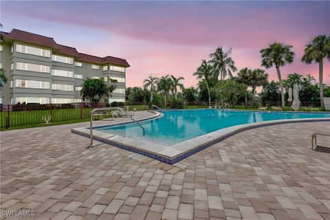 4309 Mariner Way 304 Fort Myers FL 33919