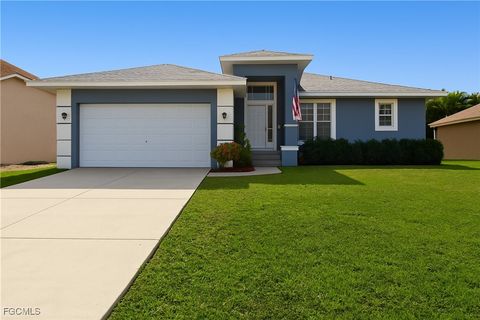 8821 Woodgate Manor Court Fort Myers FL 33908