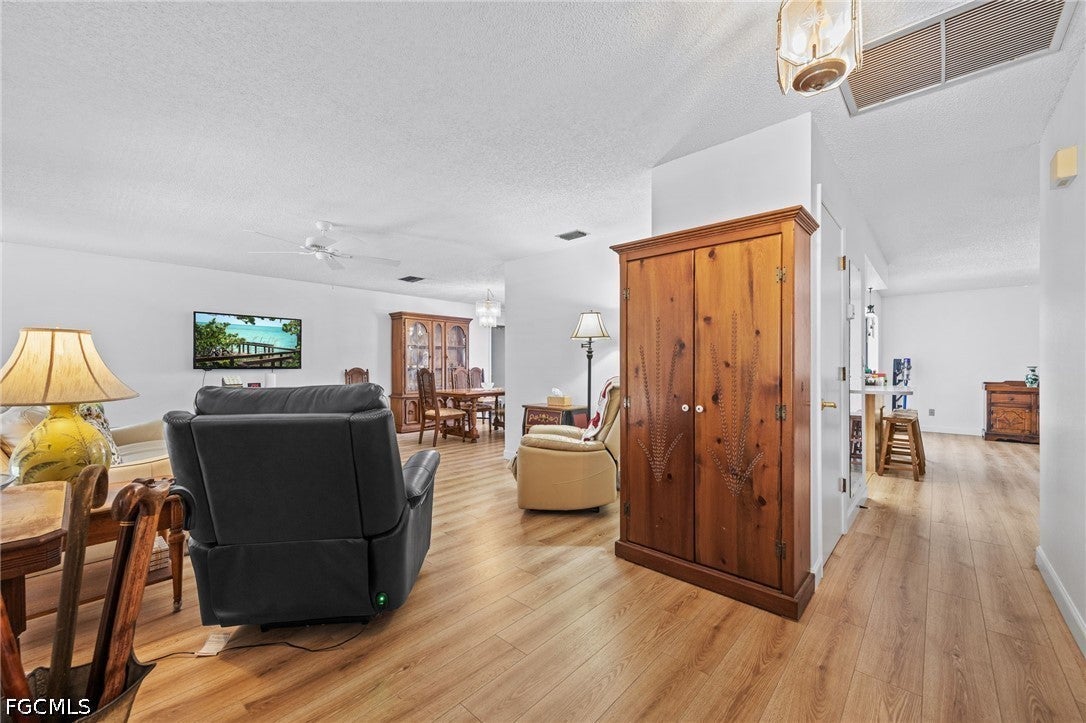 1334 SE 12th Terrace