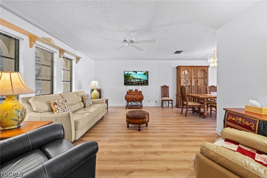 1334 SE 12th Terrace