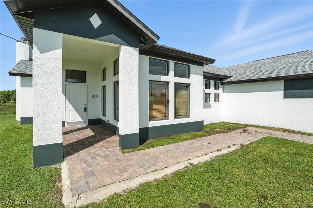 3933 18th Street W
