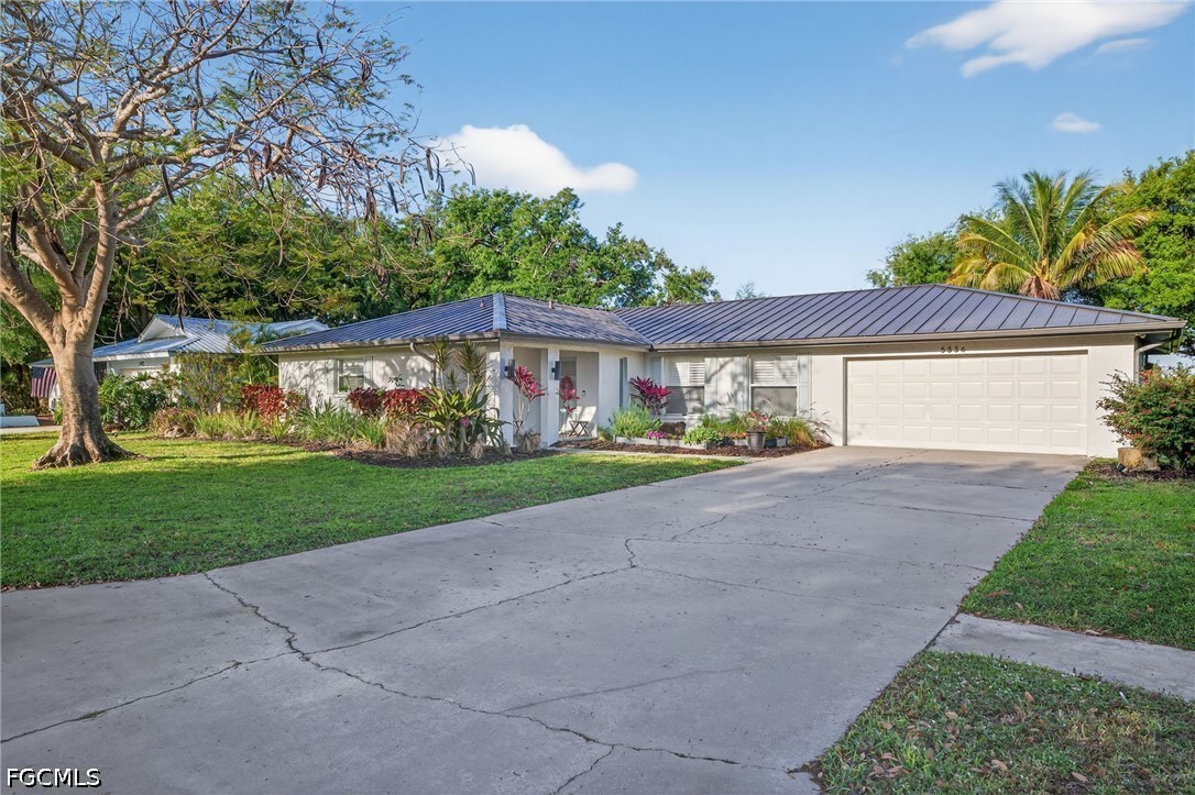 5336 Chippendale Circle W