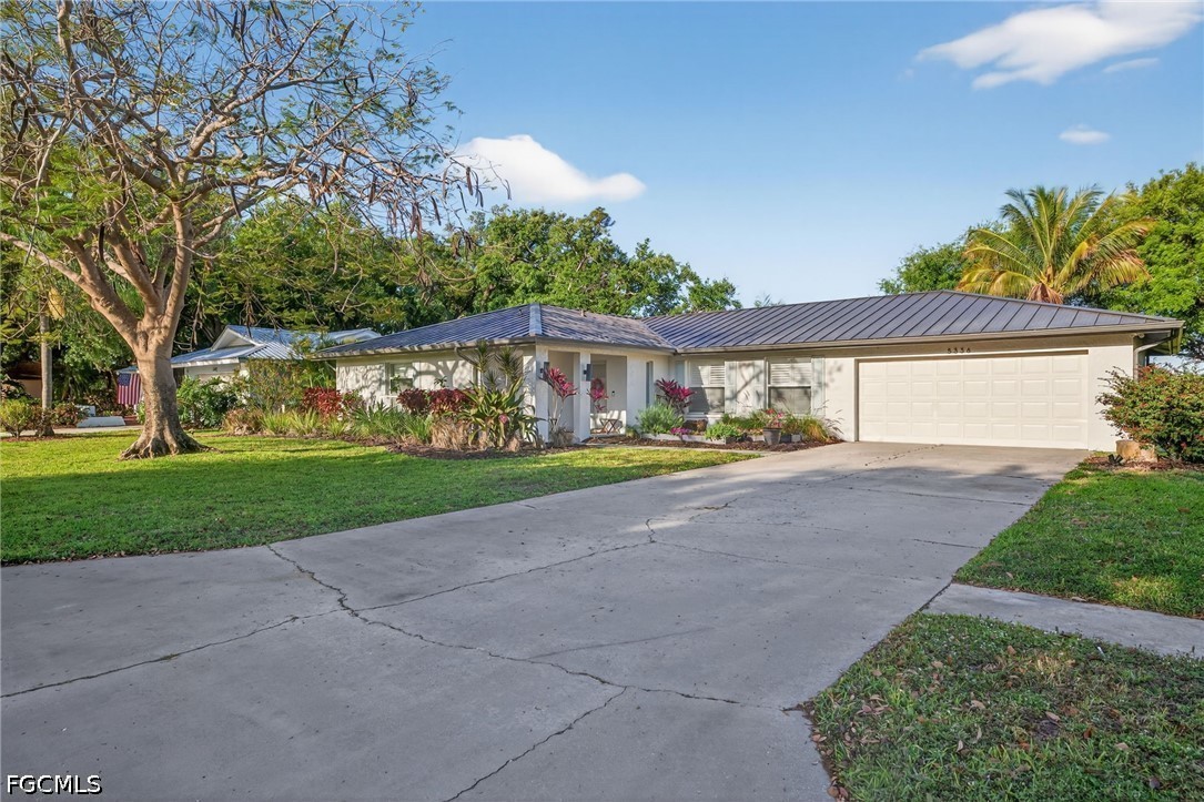 5336 Chippendale Circle W