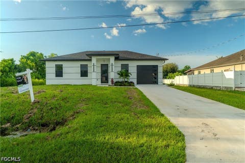 Photo of 4012 11TH Street W, Lehigh Acres, FL 33971 (MLS # 2026034936)